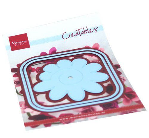 Marianne D creatable vierkante doos en bloem