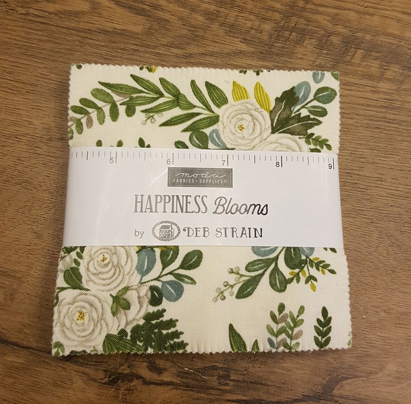 Charm pack 5 inch Happiness blooms