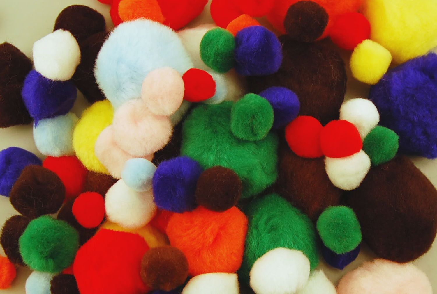 Pompons 10-40mm Assorti
