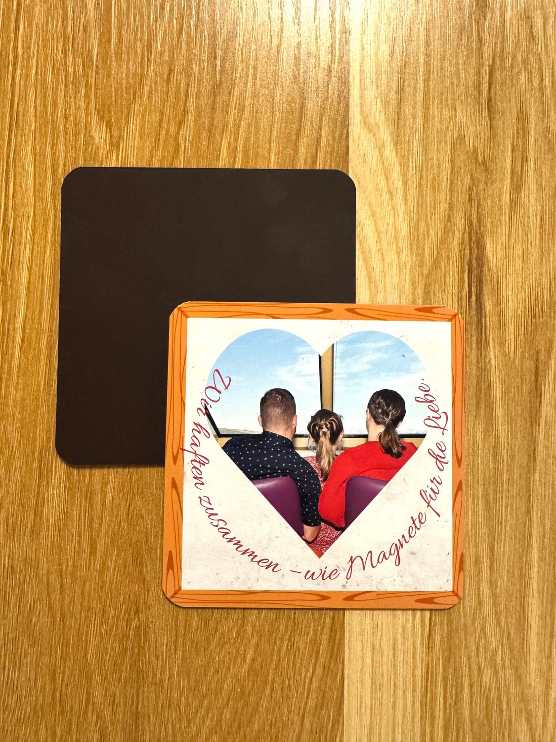 1 Flexi-Fotomagnet mit Herzmotiv und Spruch