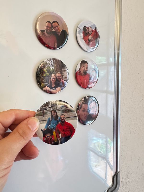 Runde Magnet-Sets mit Motiv