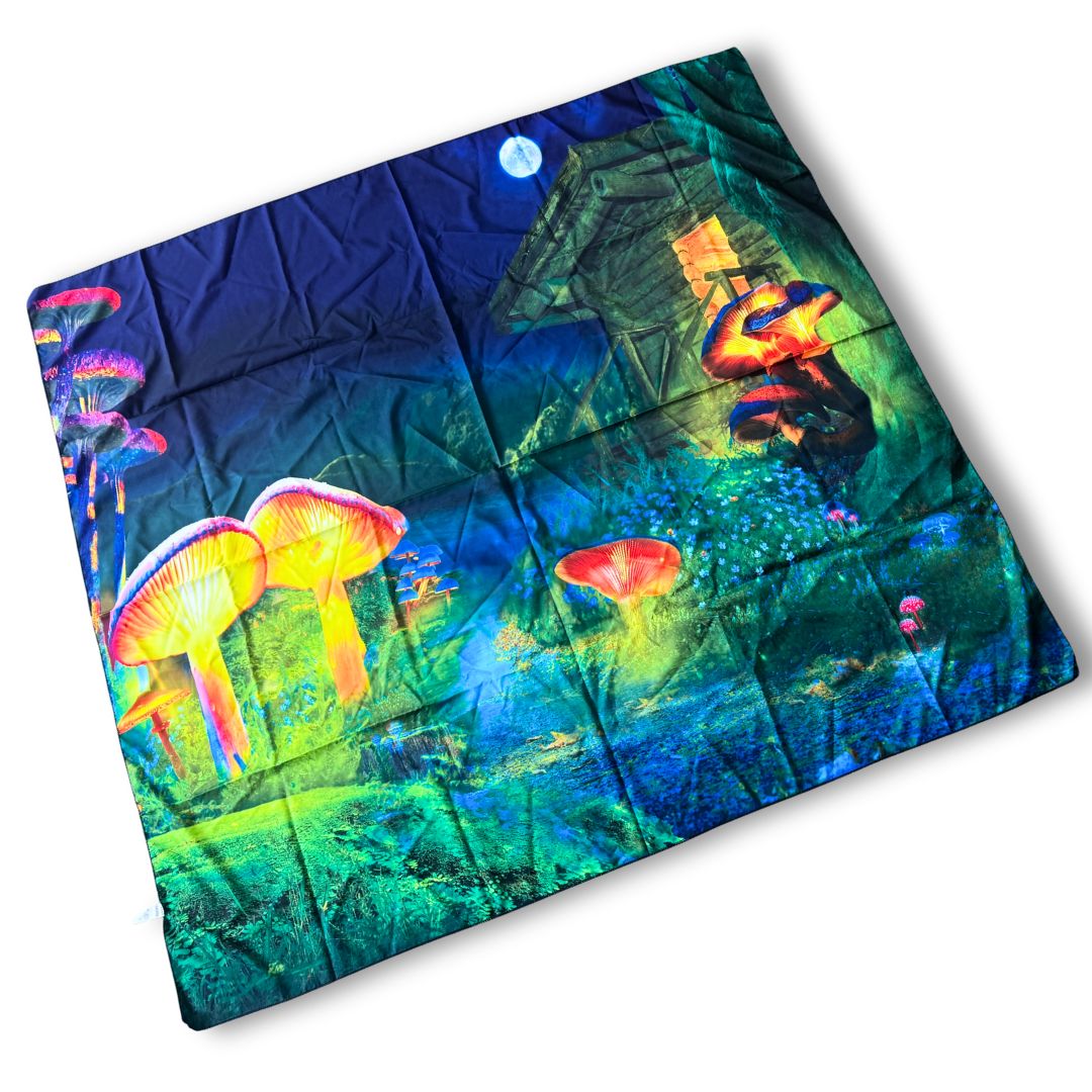 Mushroom Tapestry (53"x59")