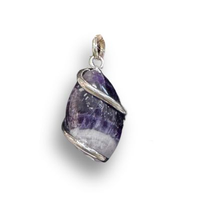Horse Eye Shaped Crystal Pendant