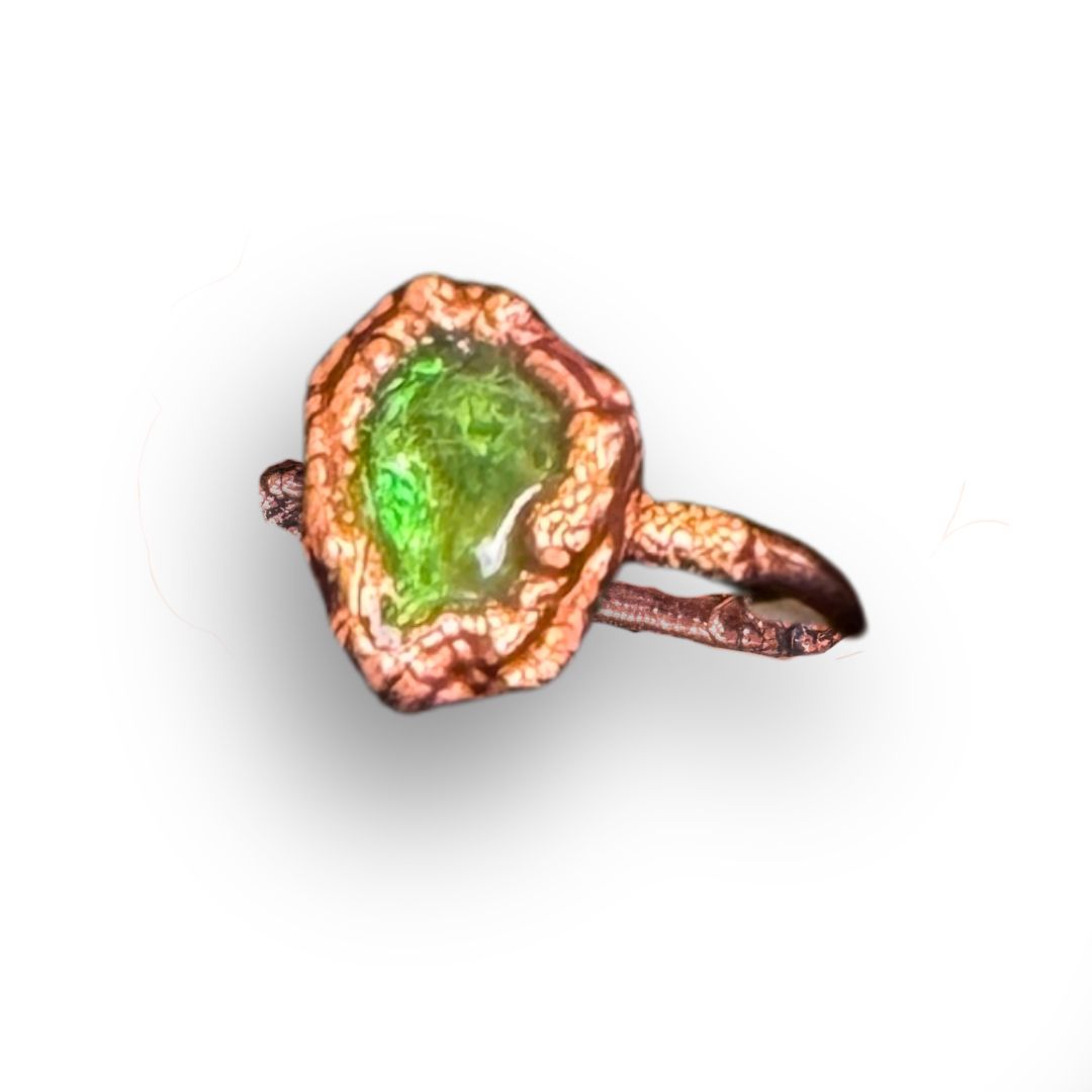 Electroformed Copper Ring Dyed Green Quartz (7)