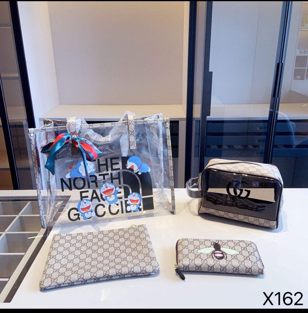 N Face clear bag set