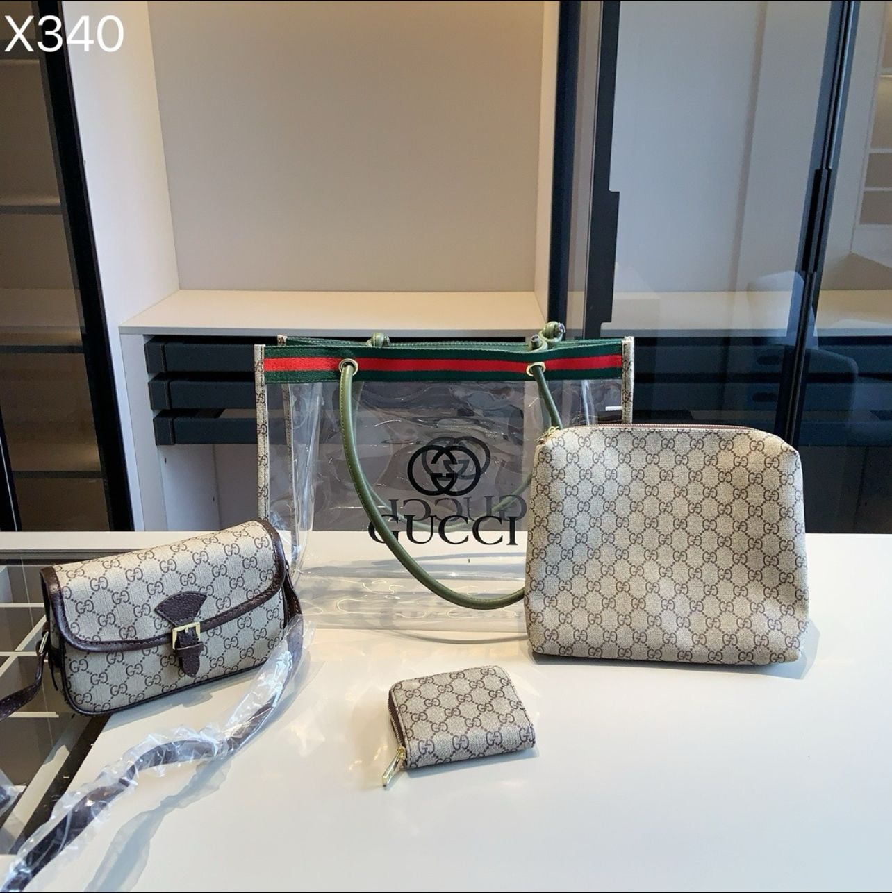 Clear G bag set with green straps