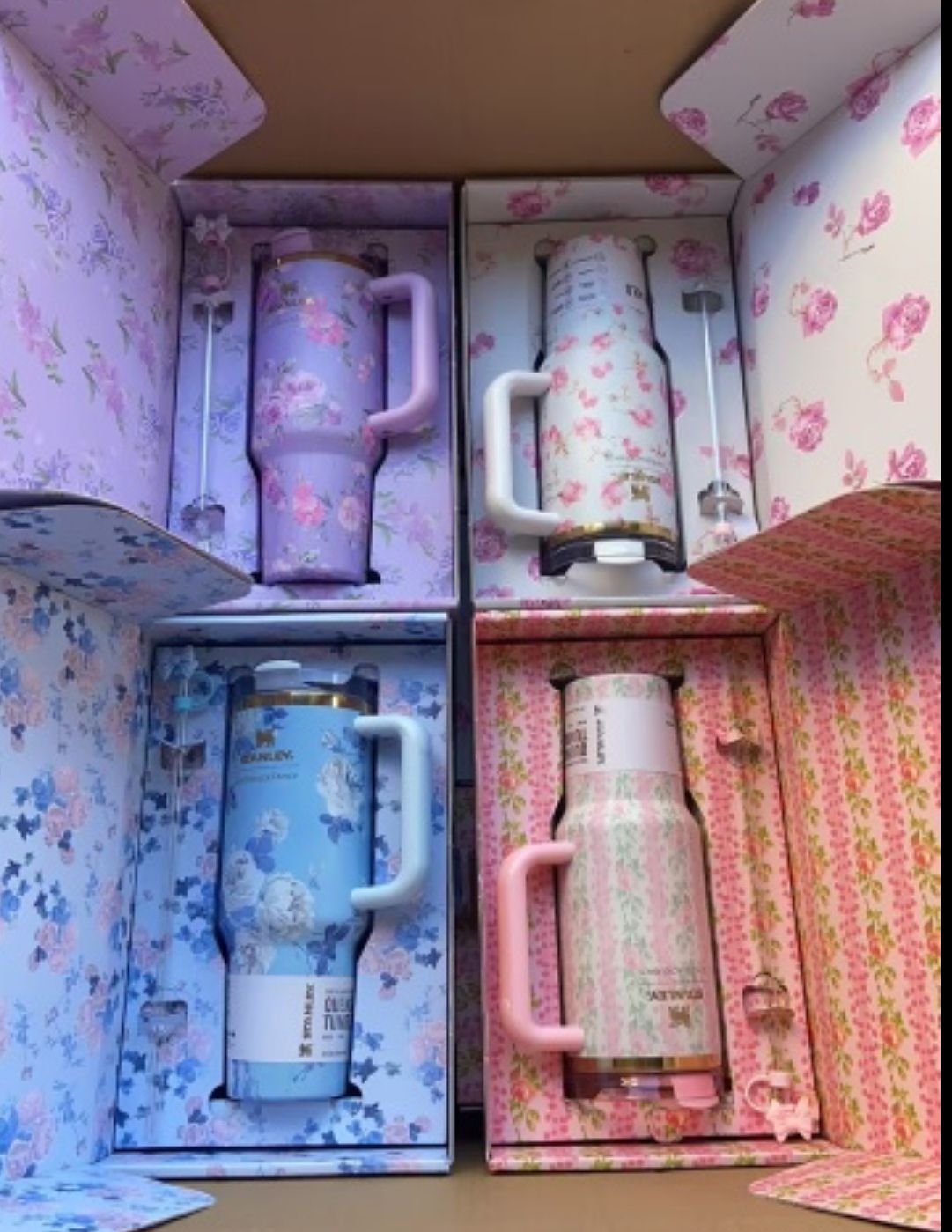 40 oz Flower tumbler