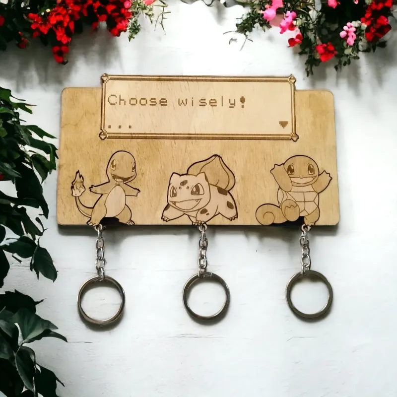 Drewniany wieszak na klucze Pokémon - zawieszki