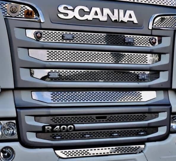Grill nierdzewny Inox super lustro Scania 2004-2009 / R SERIE