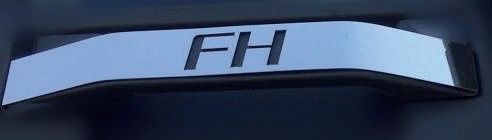 Listwy ozdobne na rączki przód Volvo FH4