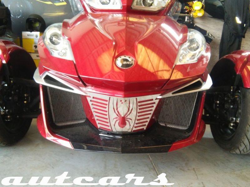Nakładka na grill Can Am Spyder RT