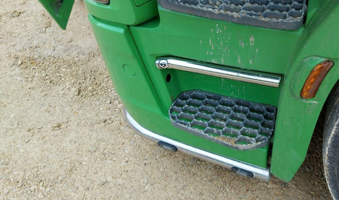 SCANIA S/R NG Orurowanie boczne wnęka stopnia