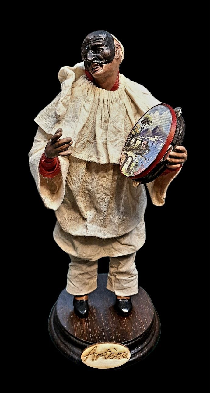 Pulcinella statuetta in terracotta con occhi in vetro 23 cm