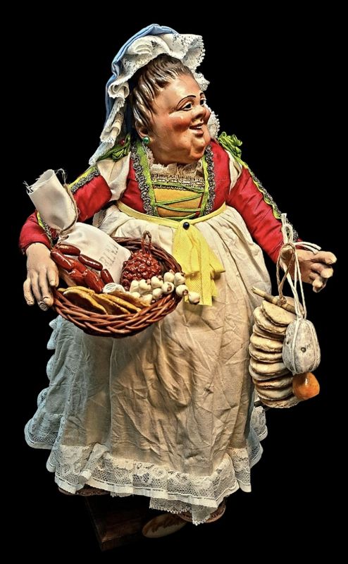 The Beautiful 'Mbriana terracotta statuette 32 cm