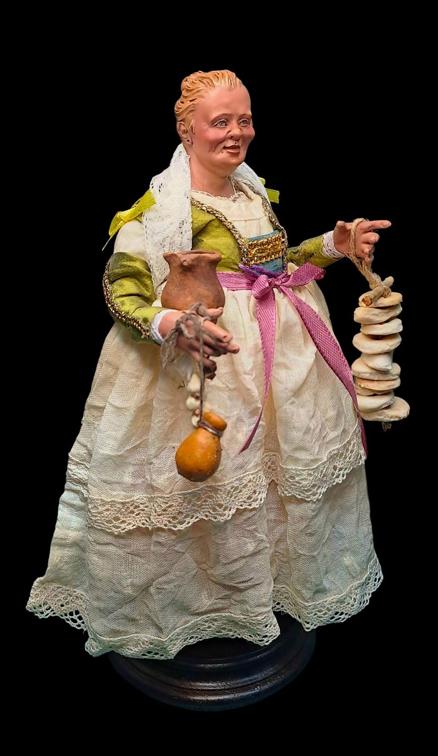 48 / 5.000 The Beautiful 'Mbriana terracotta statuette 25 cm