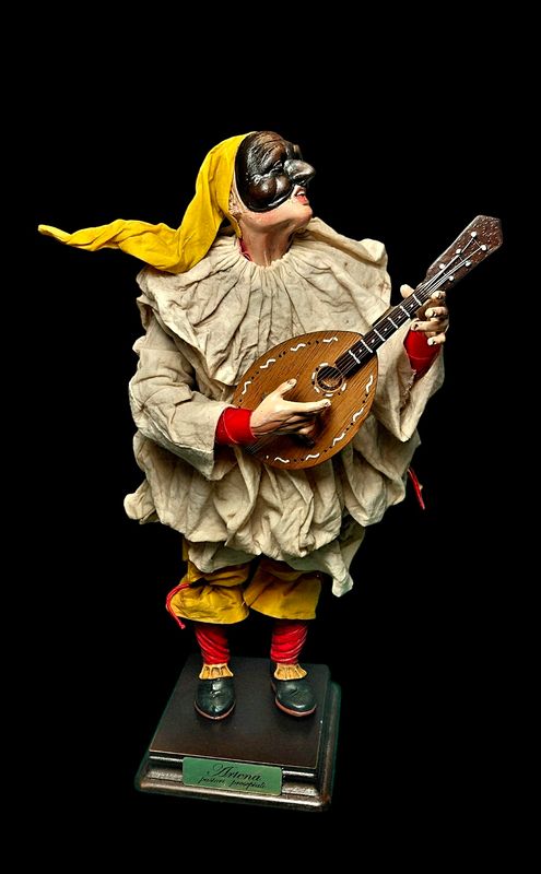 Terracotta Pulcinella with mandolin statue, 32 cm