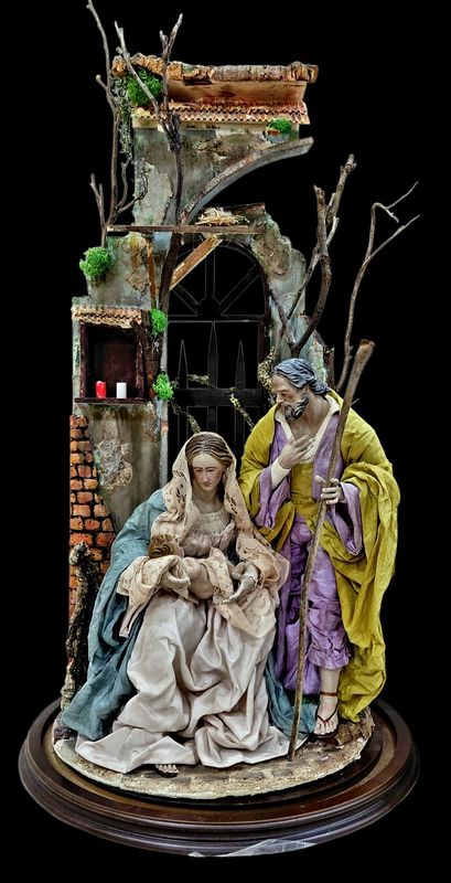 Nativity scene with 18th century glass bell temple - shepherds size 32 cm