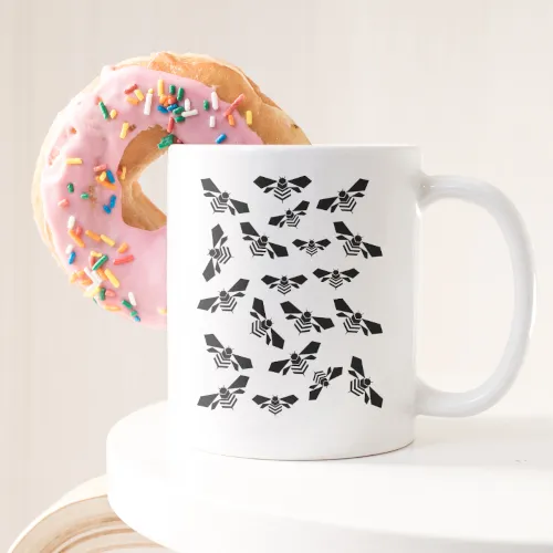 Taza de Cerámica Blanca Estampado Melis Essentia® de 330ml 