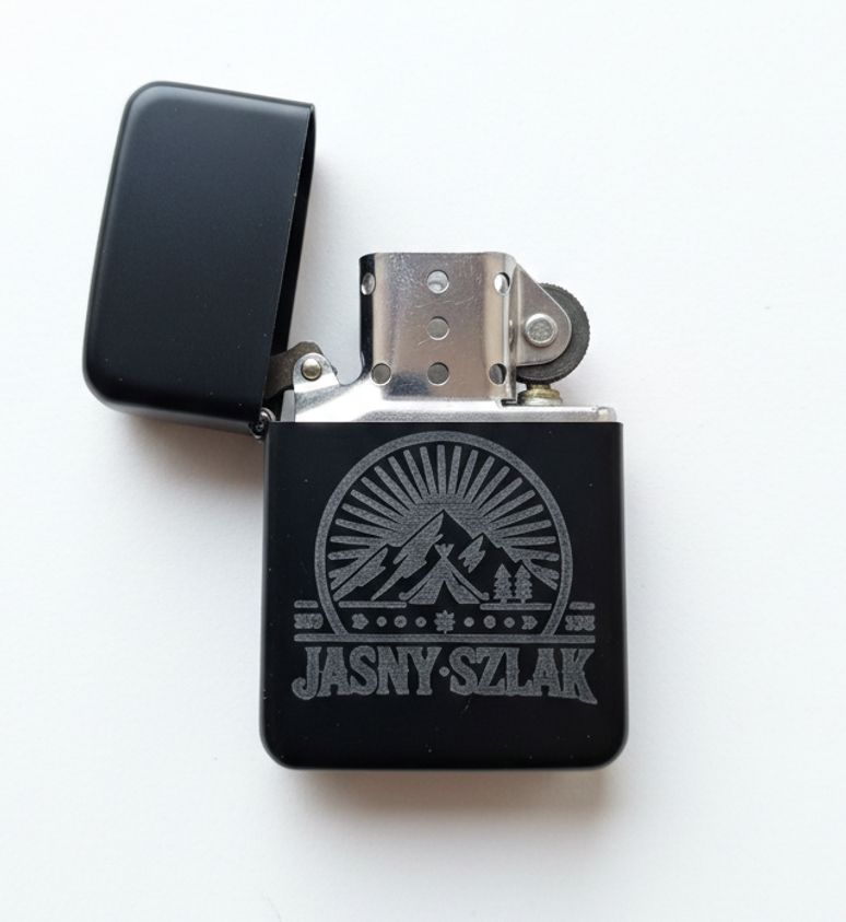 ZAPALNICZKA BENZYNOWA JASNY SZLAK