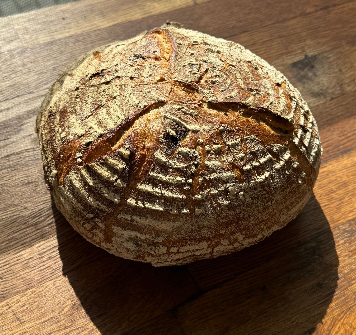 Chleb Pszenny z czosnkiem niedźwiedzim