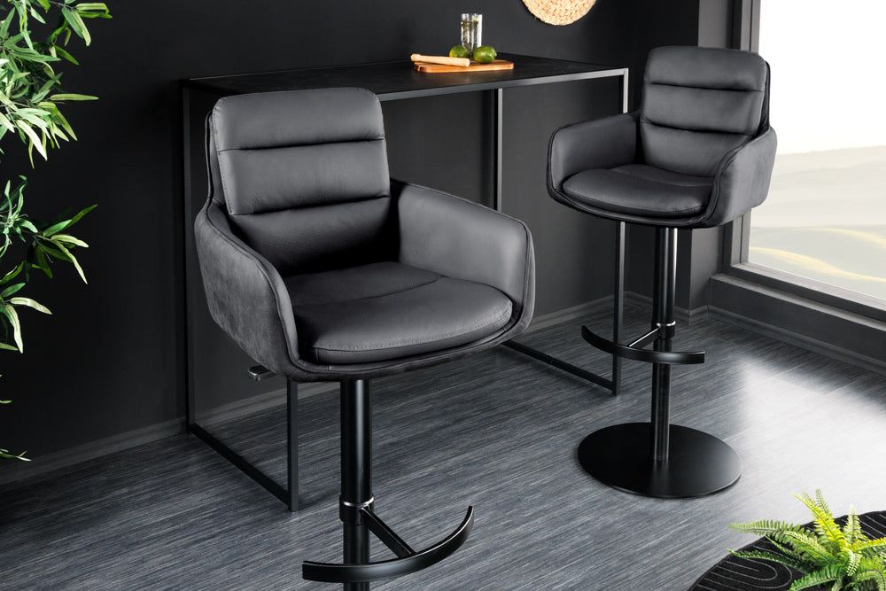 Tabouret de bar BIG GEORGE avec accoudoirs, revêtement en similicuir anthracite, pivotant et réglable en hauteur - 44721