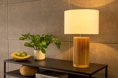 Lampe de table GATSBY 50 cm en osier et pin, abat-jour blanc naturel - 44496