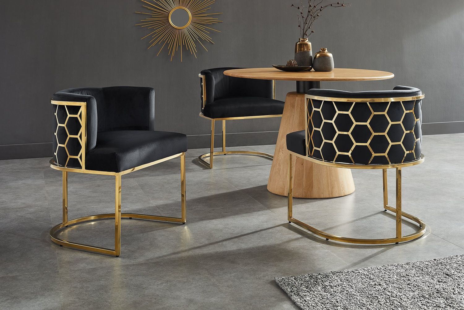 Chaise ELEGANCE en velours noir avec structure en acier inoxydable doré - 47498