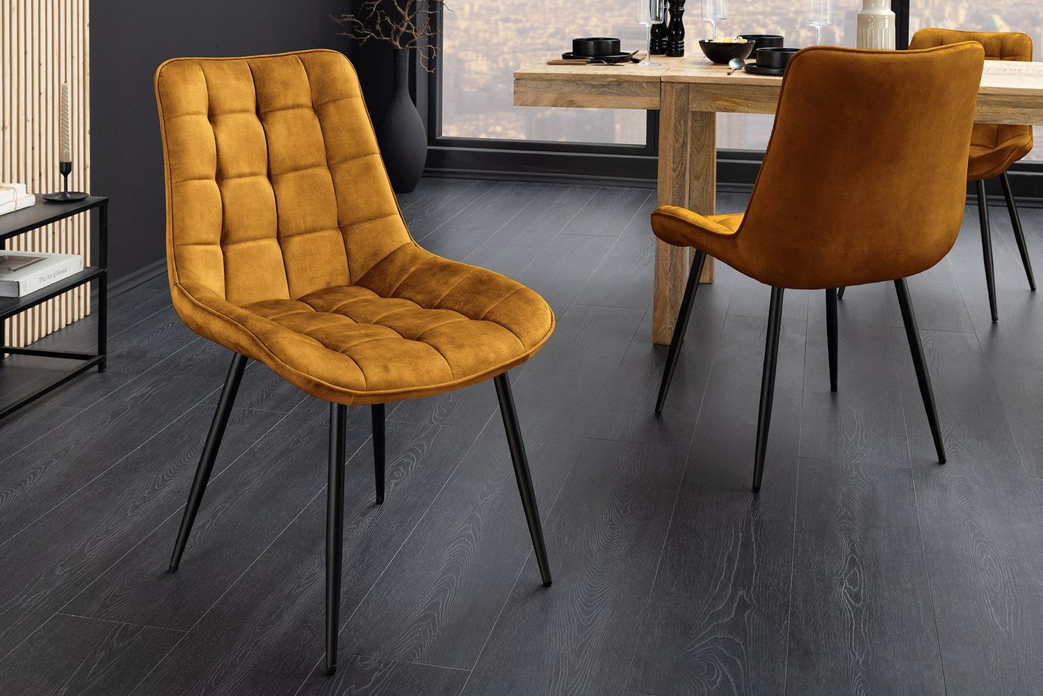 Chaise ROADSTAR en velours jaune moutarde avec pieds en métal noir - 47485