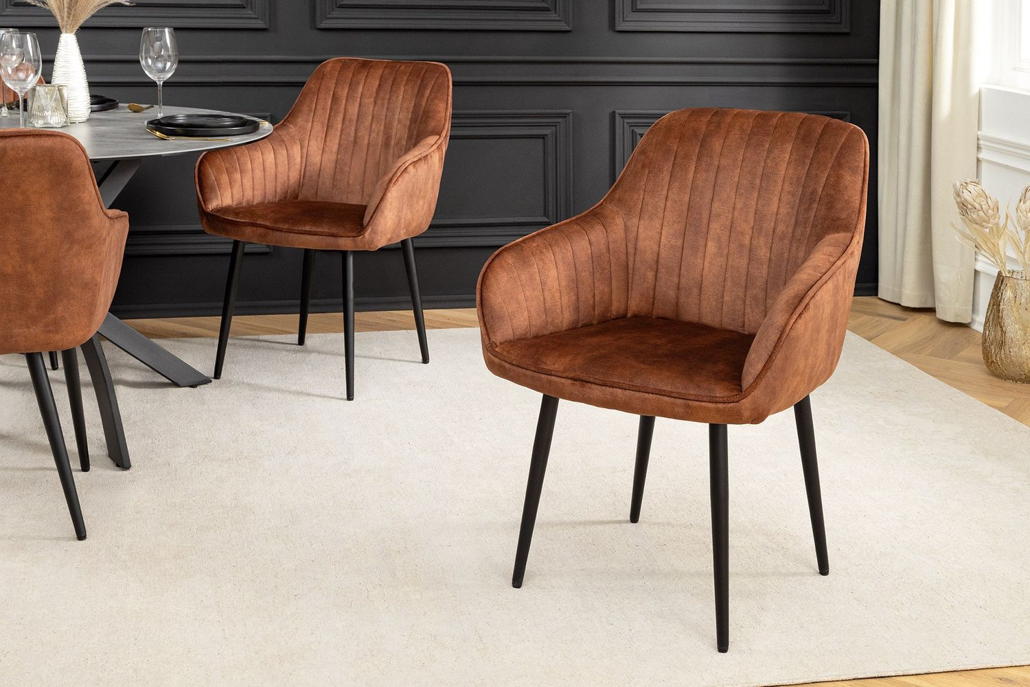 Chaise TURIN avec accoudoirs en velours marron rouille - 46656