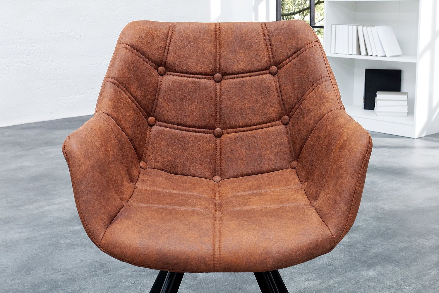 Chaise THE DUTCH COURTURIER microfibre marron antique - 37614