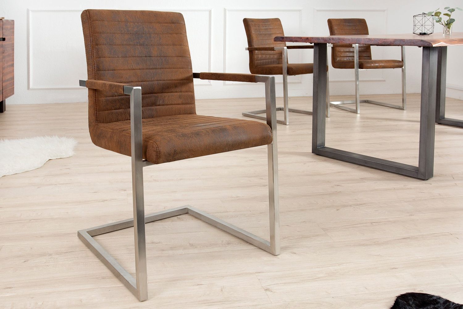 Fauteuil cantilever LOFT avec accoudoirs en microfibre marron antique - 37078