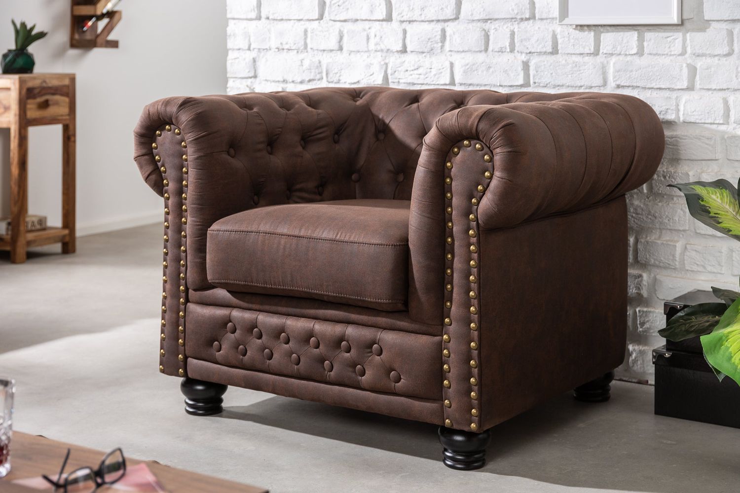 Fauteuil CHESTERFIELD en microfibre marron vintage - 40654