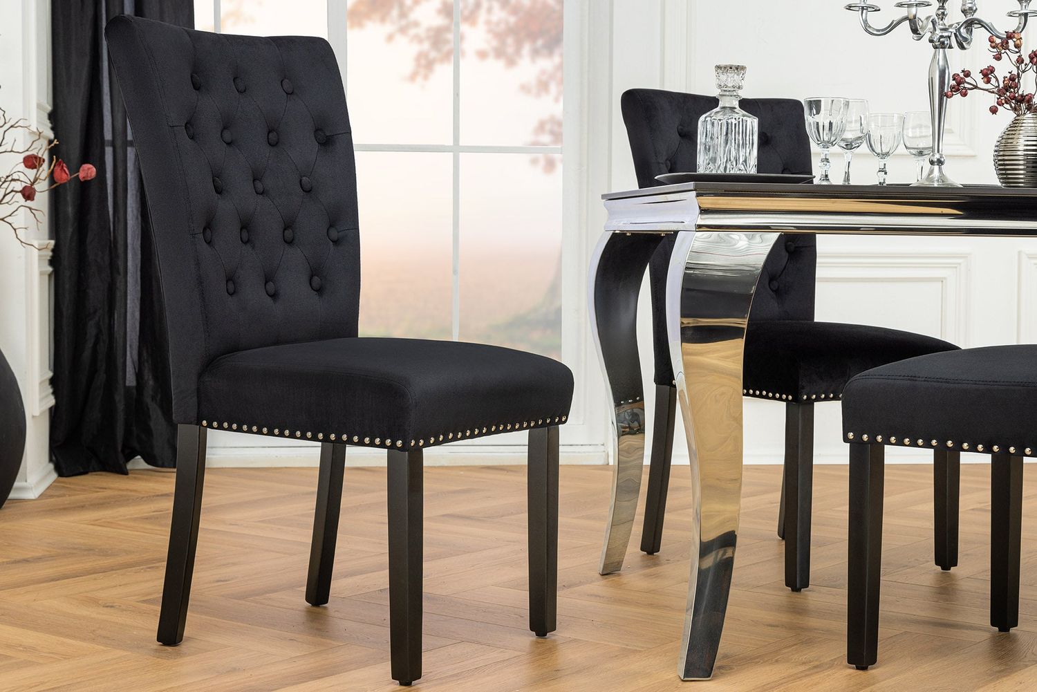 Fauteuil CASTLE en velours noir matelassé, style Chesterfield - 44590