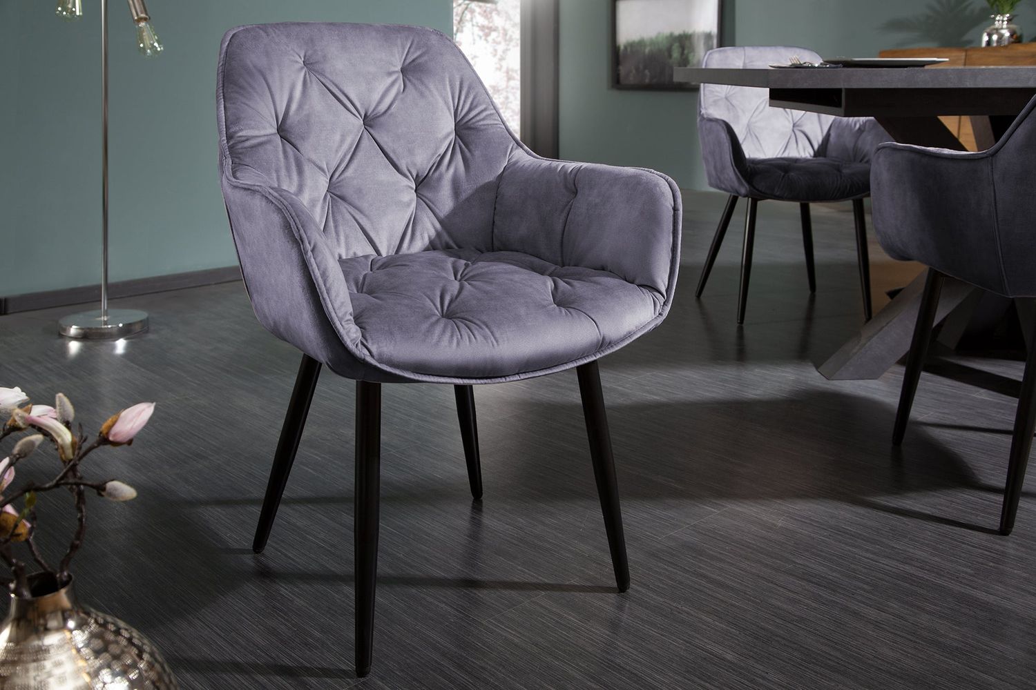 Fauteuil MILANO avec accoudoirs en velours gris - 41177