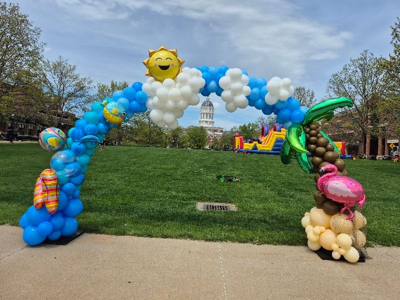 Land, Air and Sea Balloon Arch