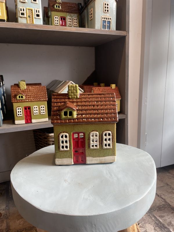 IB Laursen Deens Huisje Virum