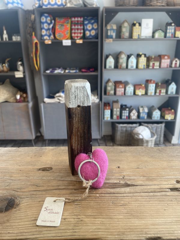 Sjaal Met Verhaal Sleutelhanger Hart Roze
