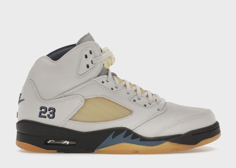 Jordan 5 Retro A Ma Maniére Dawn (W) • New