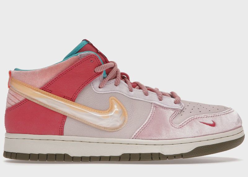 Nike Dunk Mid Social Status Free Lunch Strawberry Milk • New