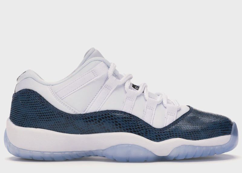 Jordan 11 Retro Low Snake Navy (2019) • New