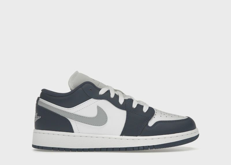 Jordan 1 Low Wolf Grey Midnight Navy • New