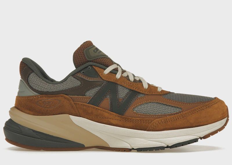 New Balance 990V6 Carhartt Wip Sculpture Center • New