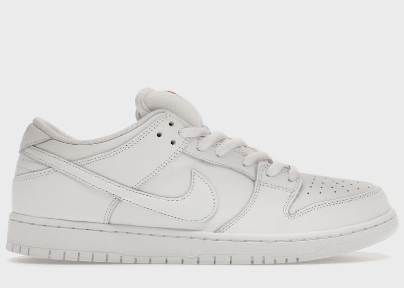 Nike SB Dunk Low Pro Triple White • New