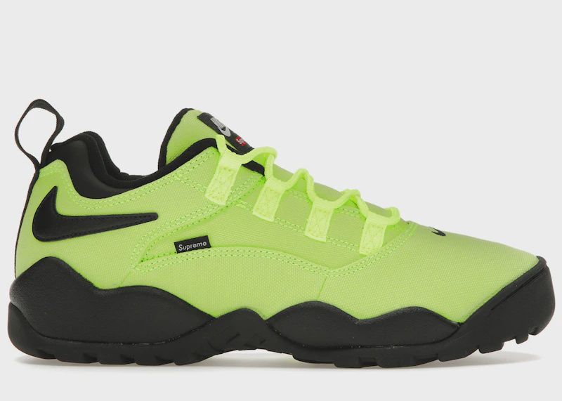Nike SB Darwin Low Supreme Volt • New
