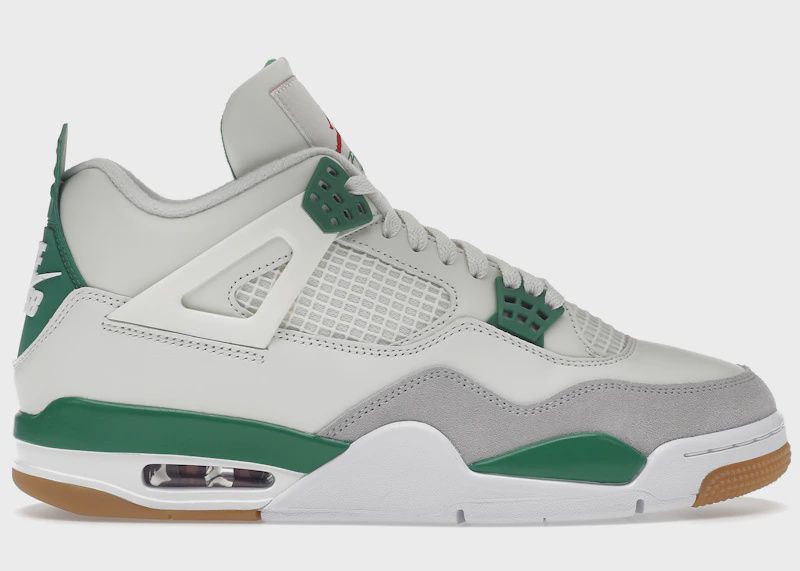 Jordan 4 Retro Sb Pine Green • Pre-Owned