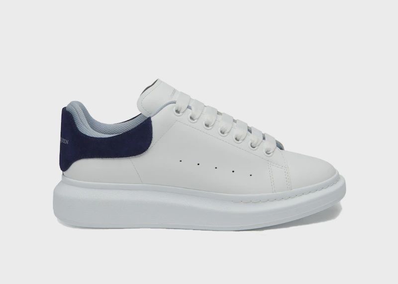 Alexander McQueen Oversized White Light Blue • Pre-Owned