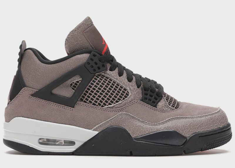 Jordan 4 Retro Taupe Haze • Pre-Owned