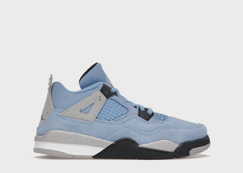 Jordan 4 Retro University Blue (GS) • Pre-Owned