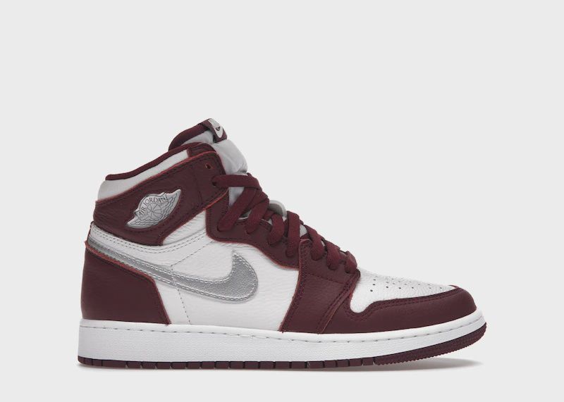 Jordan 1 Retro High Og Bordeaux (GS) • New