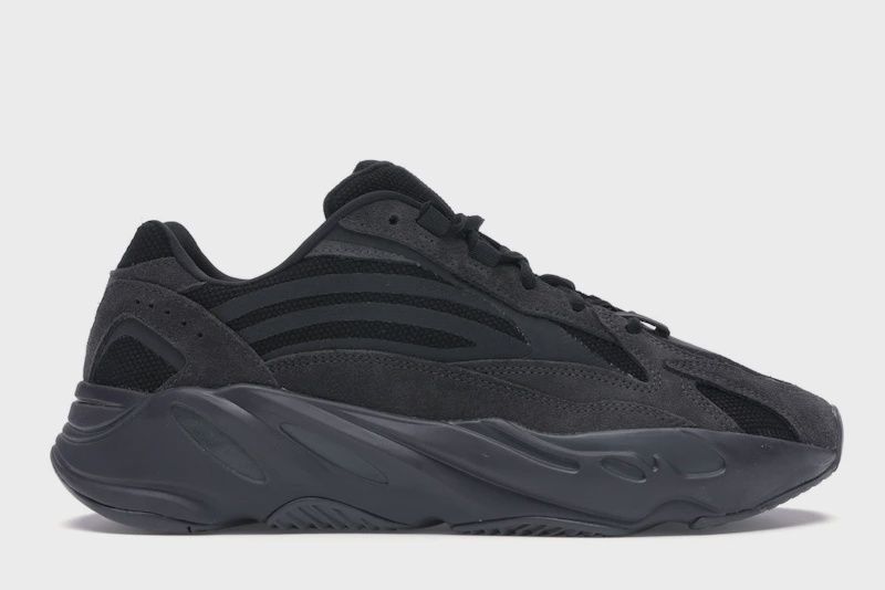 adidas Yeezy Boost 700 V2 Vanta • Pre-Owned